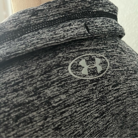 UNDER ARMOUR sz M Black Gray Long Sleeve Zip Up Tech Twist Jacket Funnel Neck - Picture 8 of 8